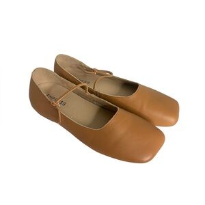 EMPRESS Square Toe Leather Mary Jane Flats in Carmel Size 41